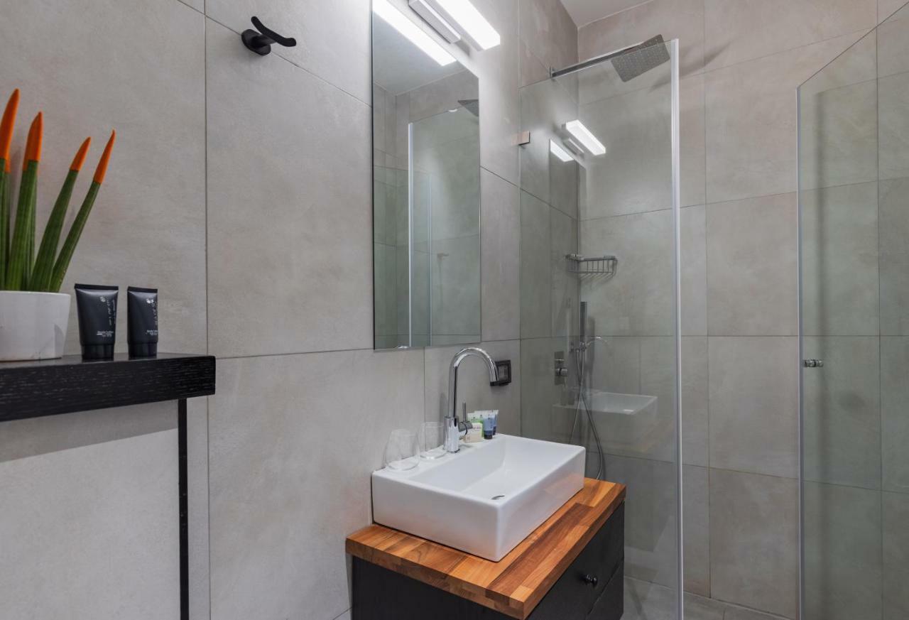 Kalvin Boutique Hotel By Levinsky Market Tel-Aviv Ngoại thất bức ảnh